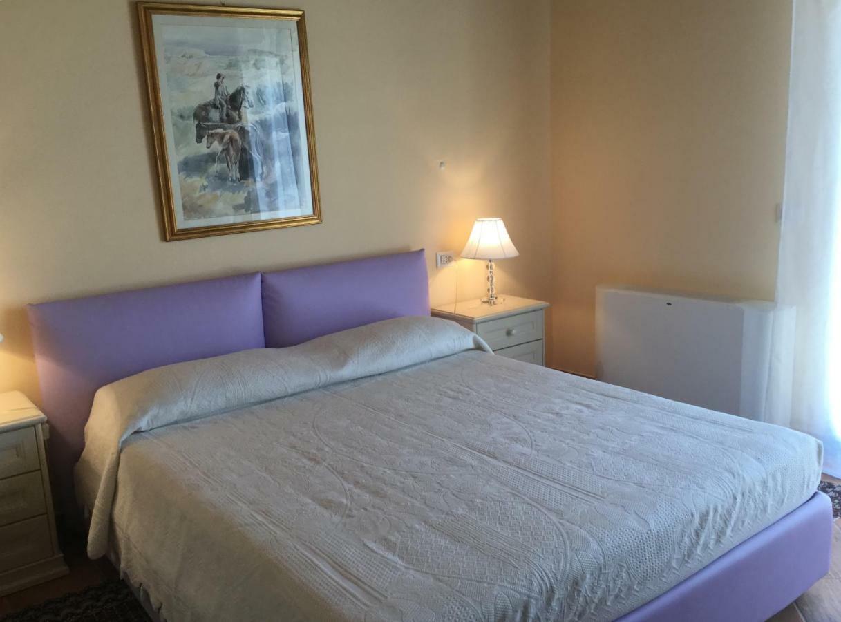 Bed and Breakfast Le Tre Civette - Residenza Di Campagna Вилла-Сан-Пьетро Экстерьер фото